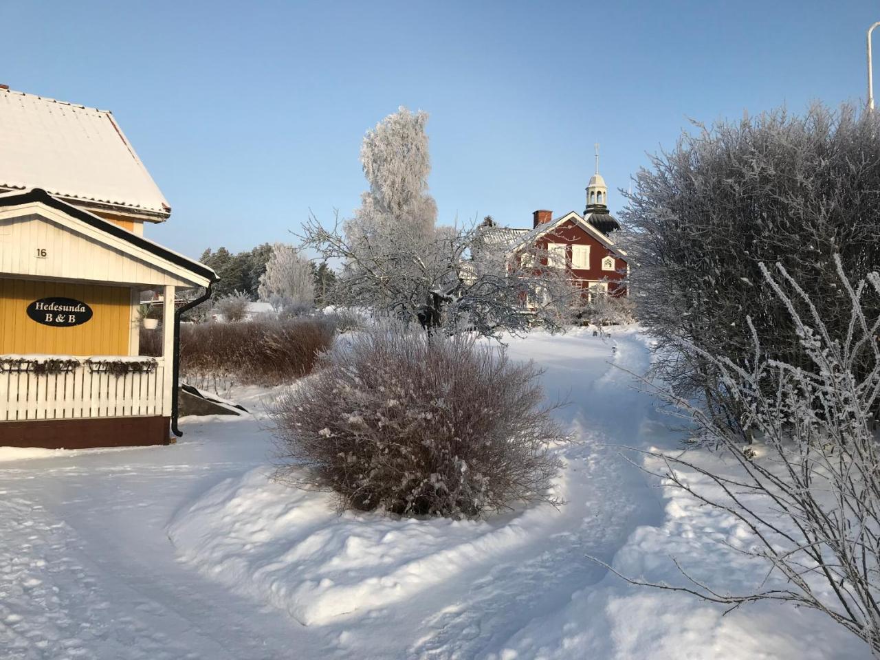 Hedesunda Bed&Breakfast Esterno foto